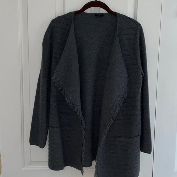 Talbots Wool Cardigan Size M Petite BEAUTIFUL! - Picture 1 of 8